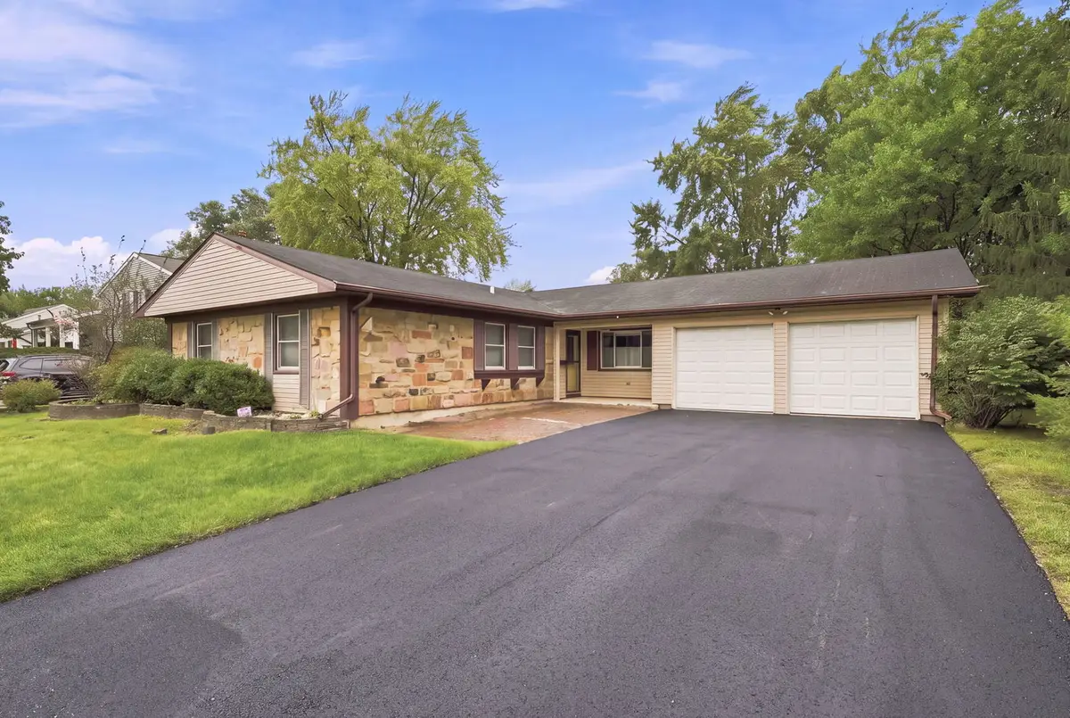 1600 Cambourne Lane, Schaumburg, IL 60194 - #1