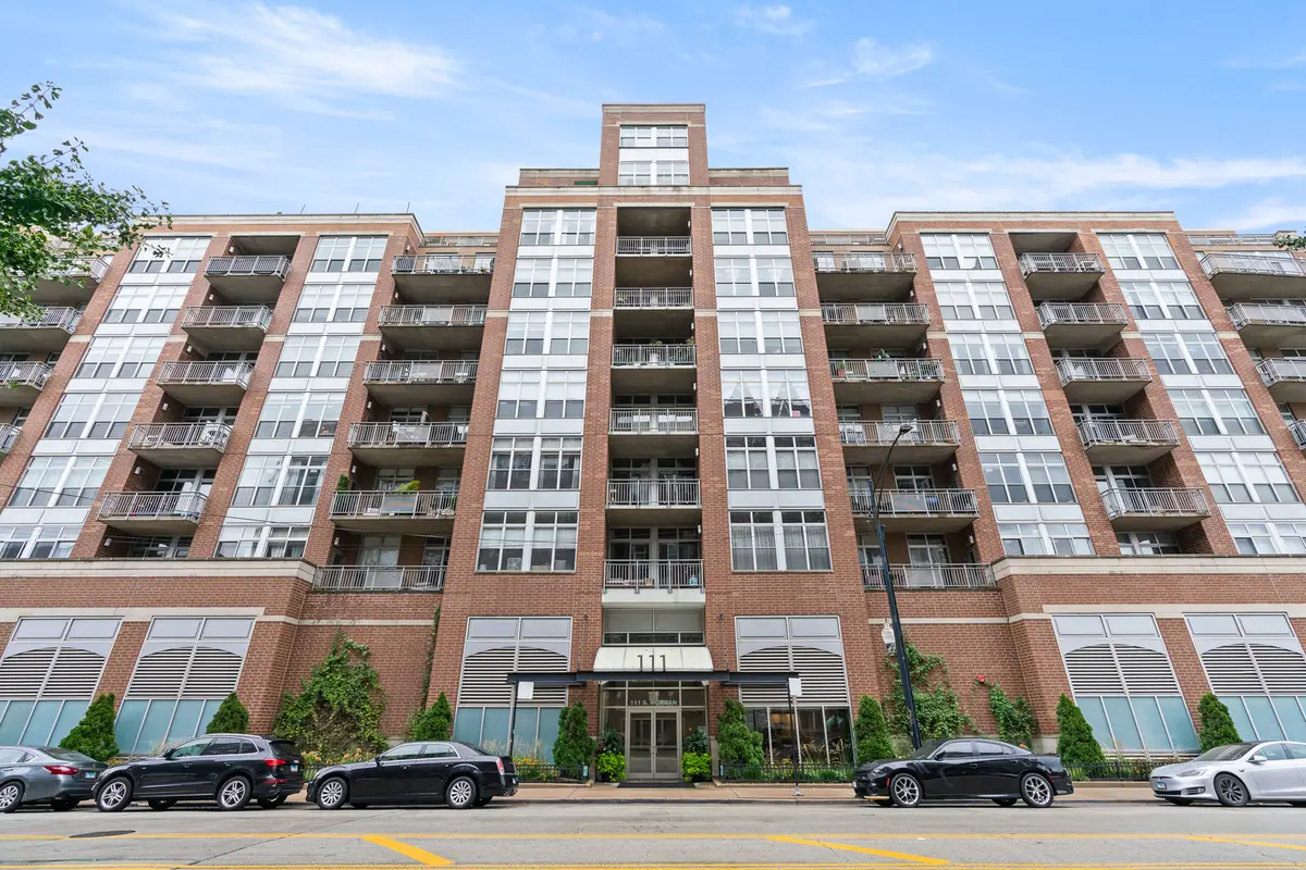 Address Withheld By Seller, Chicago, IL 60607 - #1