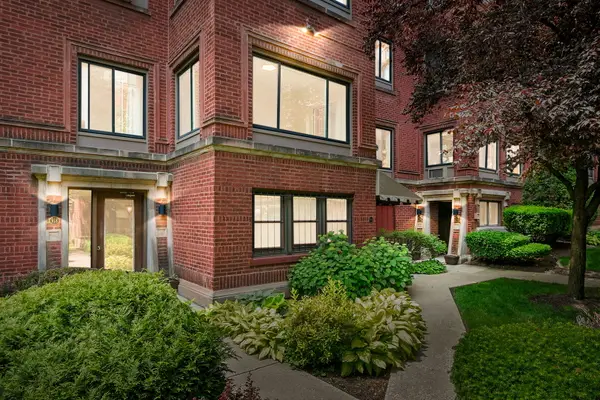 918 W Sunnyside Avenue #1B, Chicago, IL 60640