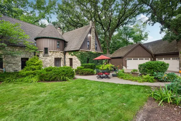 28W670 Batavia Road, Warrenville, IL 60555
