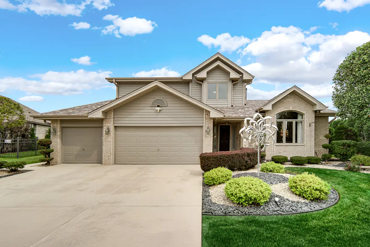 8544 Meadows Edge Trail, Tinley Park, IL 60487 - #1