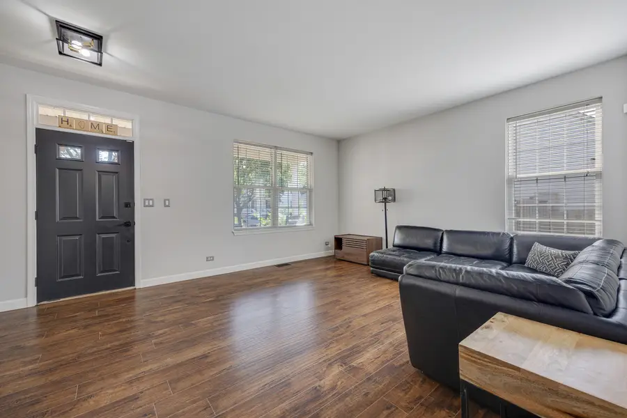 2597 Barnhart Street, West Chicago, IL 60185 - #2