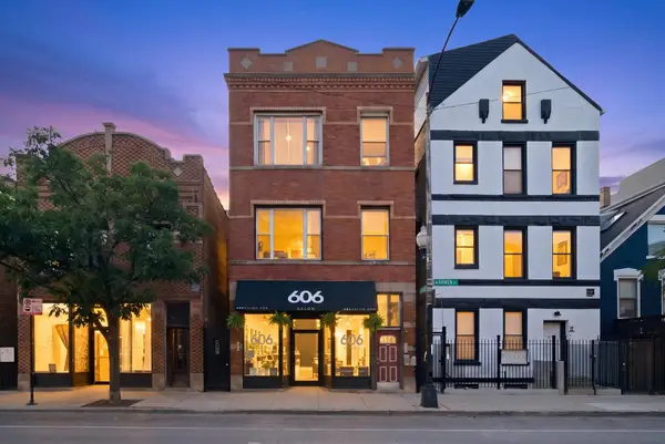 2100 N Damen Avenue #2R, Chicago, IL 60647