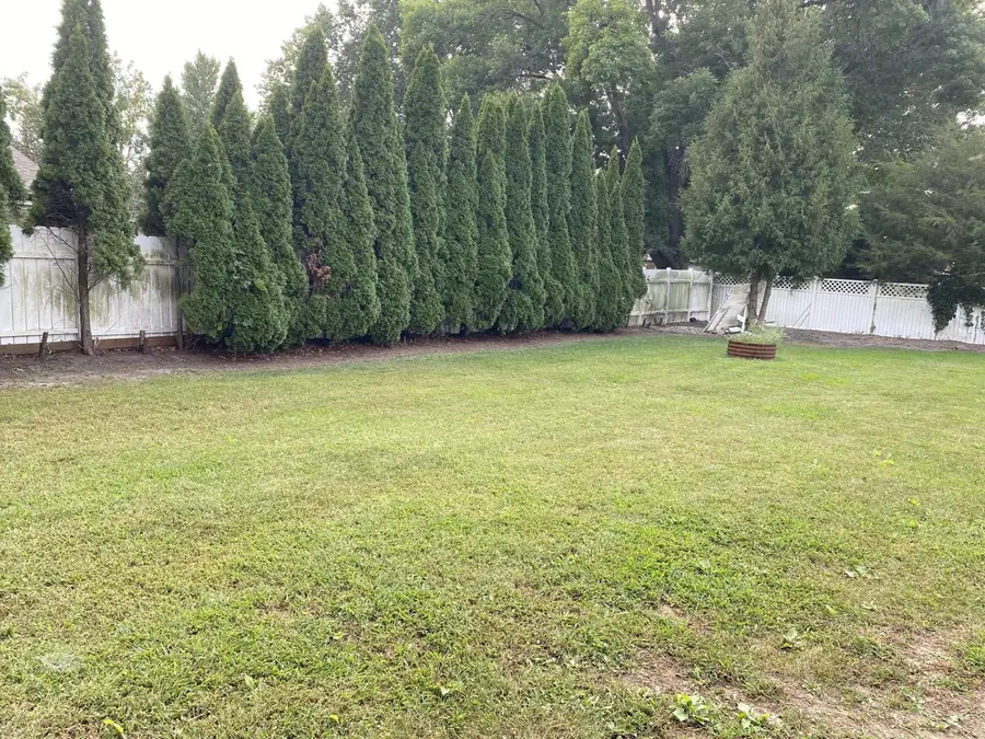 1424 23rd Street, Bettendorf, IA 52722 - #2