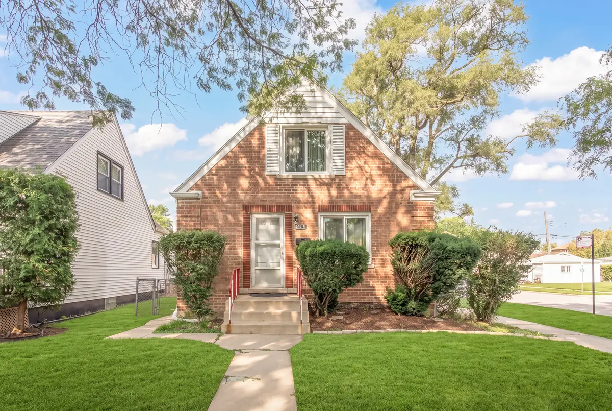 3354 N Paris Avenue, Chicago, IL 60634 - #1