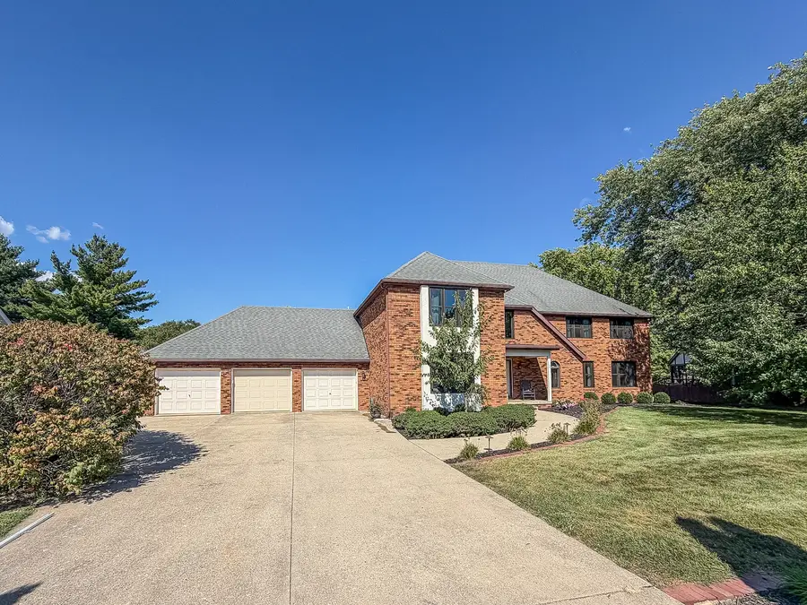 7 Pinehurst Drive, Mattoon, IL 61938 - #2