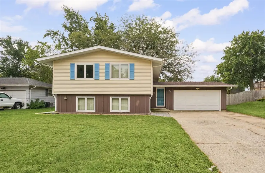 814 Pinecrest Drive, Rantoul, IL 61866 - #2