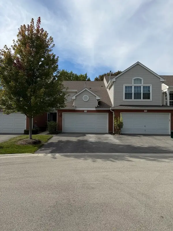756 Old Checker Road, Buffalo Grove, IL 60089