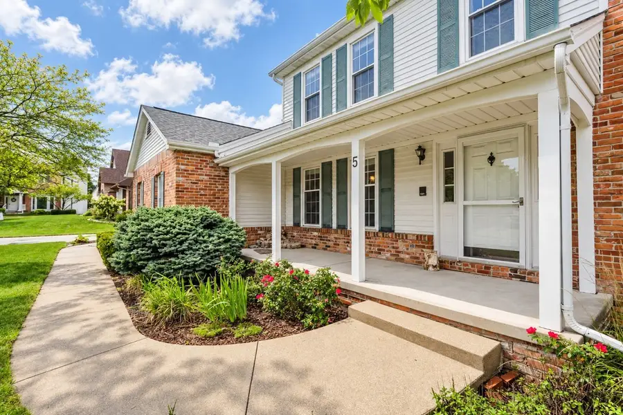 5 Cobblestone Court, Bloomington, IL 61704 - #2