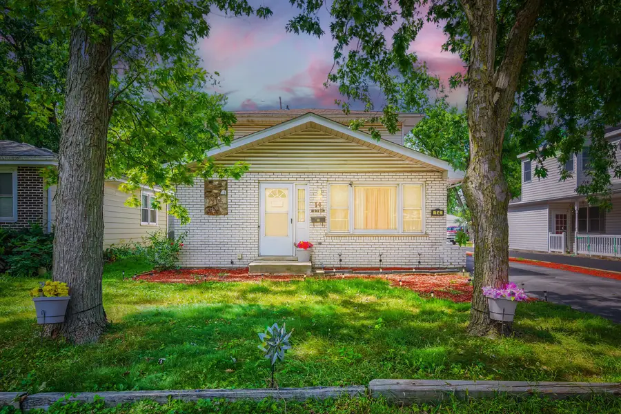 14 N Rebecca Street, Glenwood, IL 60425 - #2