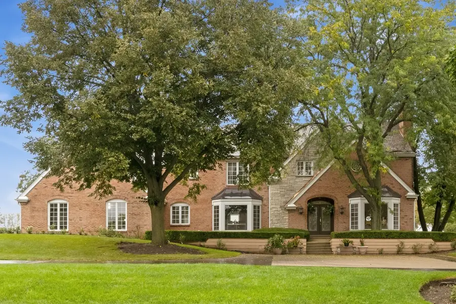 4 S Wynstone Drive, North Barrington, IL 60010 - #3