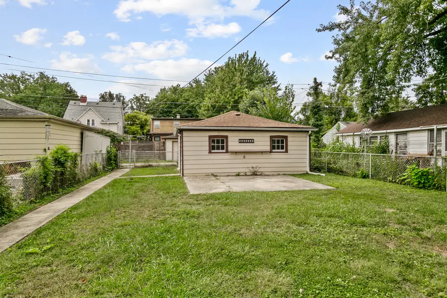 3916 Sunnyside Avenue, Brookfield, IL 60513 - #3