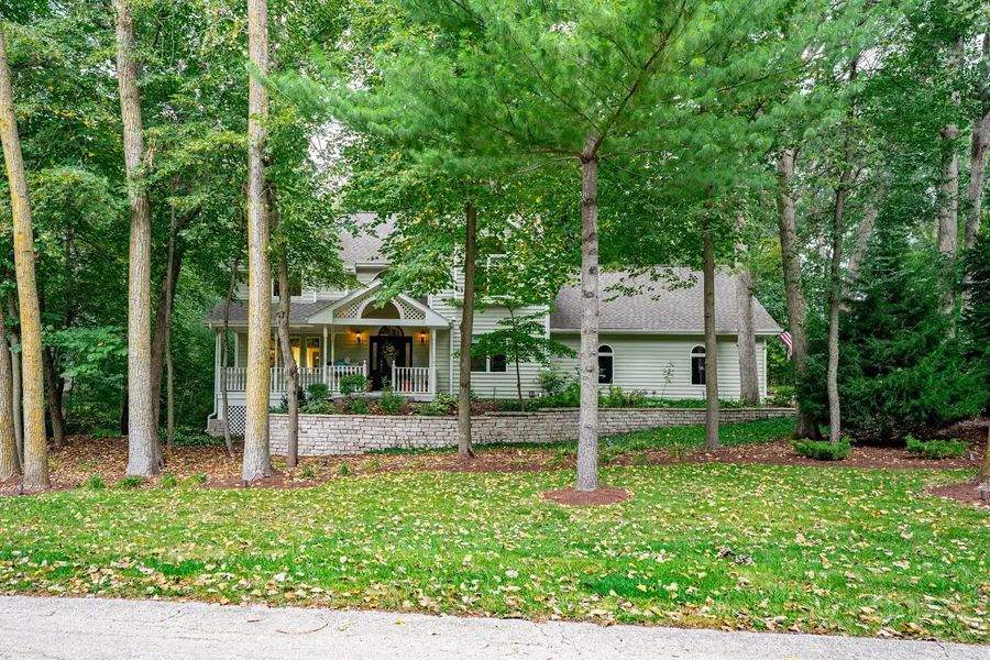 42W142 Ravine Drive, Saint Charles, IL 60175 - #2
