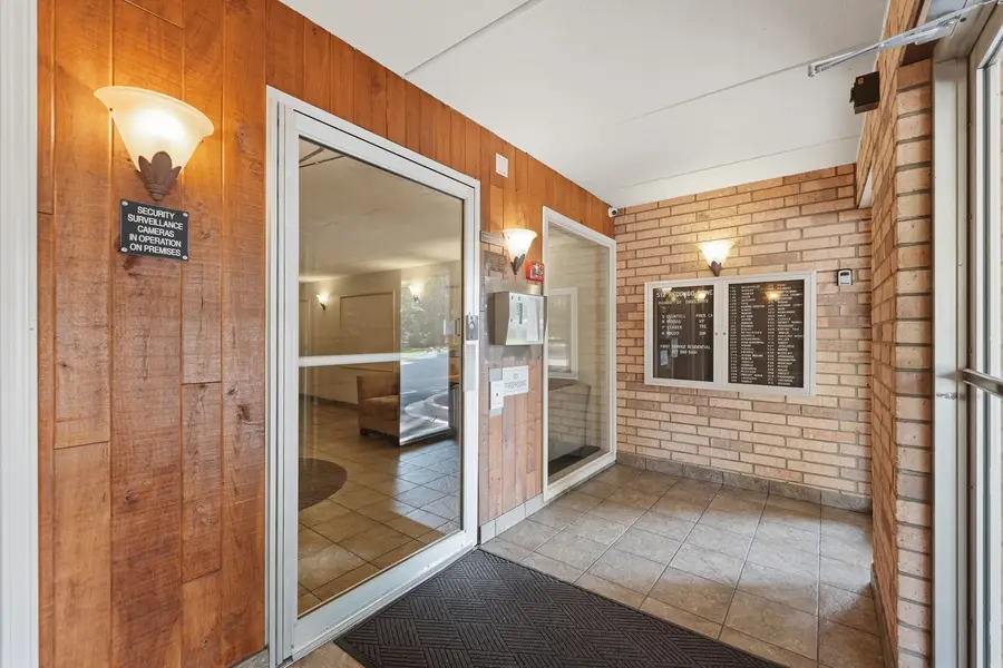 512 Redondo Drive #509, Downers Grove, IL 60516 - #3