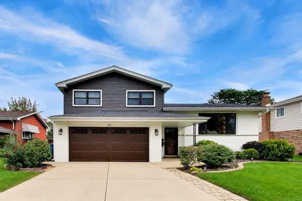307 N Marcella Road, Mount Prospect, IL 60056