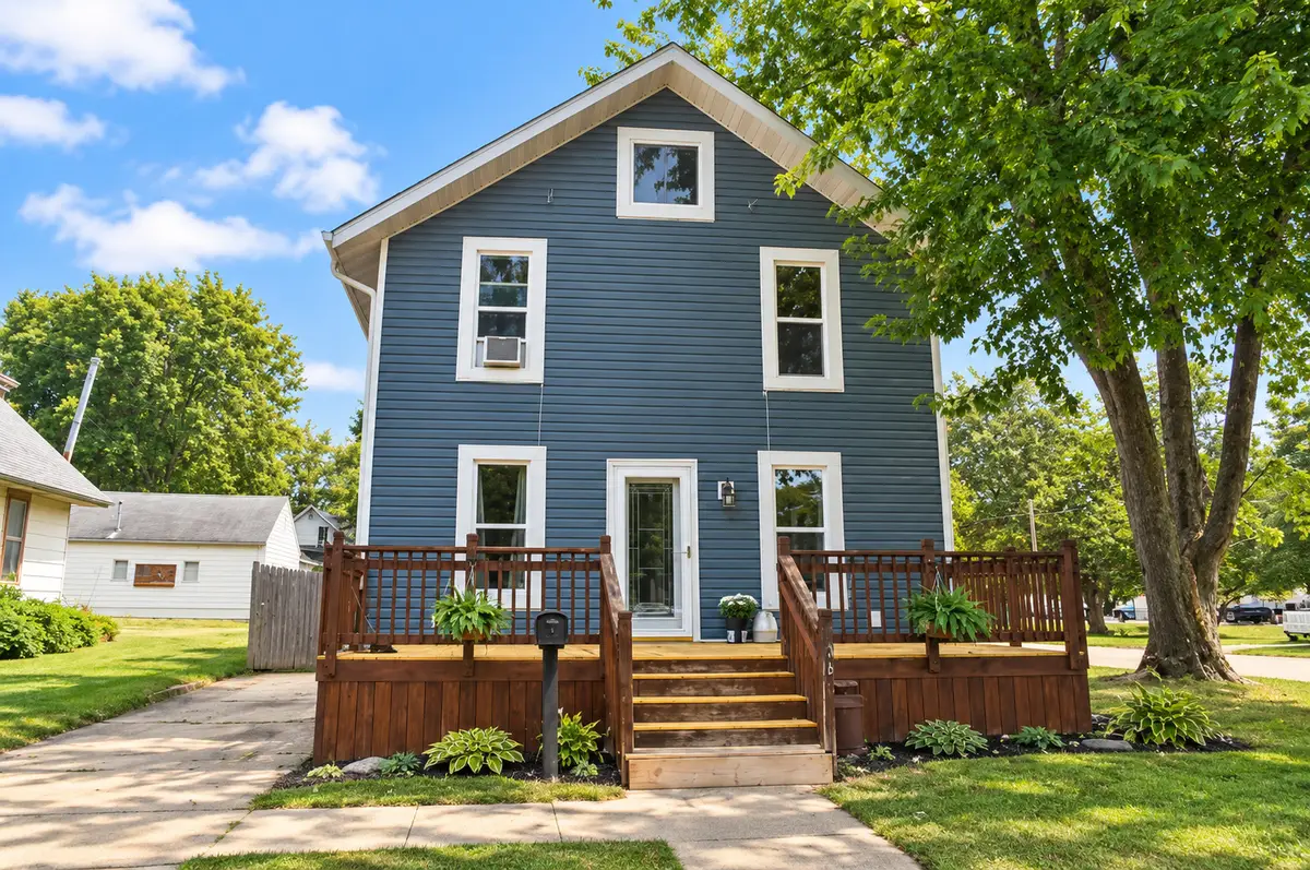 602 14th Avenue, Sterling, IL 61081 - #1