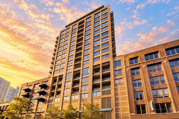 400 W Ontario Street #502, Chicago, IL 60654