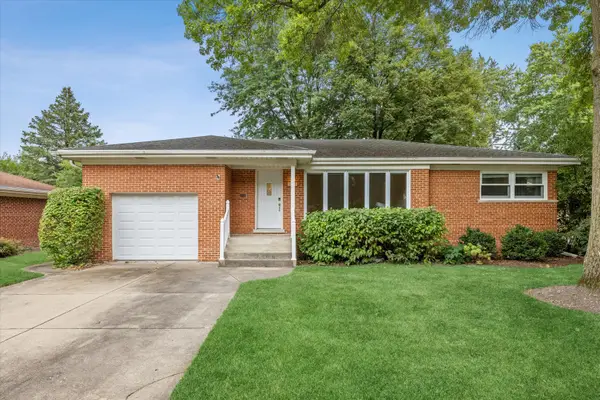 507 S Donald Avenue, Arlington Heights, IL 60004