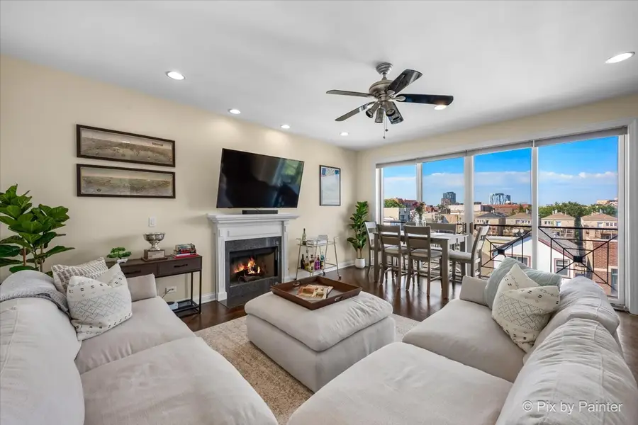 1541 W Chestnut Street #4, Chicago, IL 60642 - #3