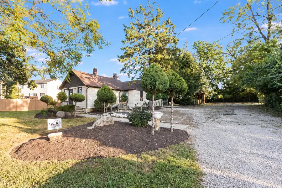 181 Montgomery Road, Montgomery, IL 60538 - #3