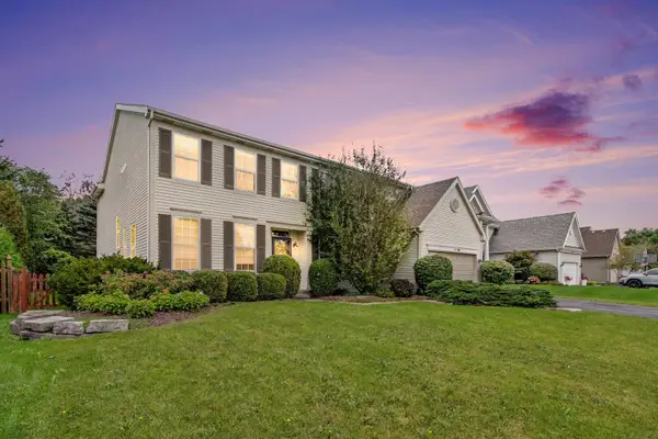 1530 S Lancaster Lane, Libertyville, IL 60048