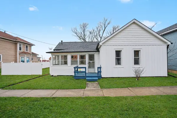 205 E Taylor Street, Grant Park, IL 60940