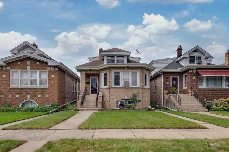 3108 N 77th. Court, Elmwood Park, IL 60707 - #3