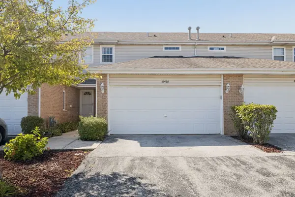 8415 Stratford Drive #8415, Tinley Park, IL 60487