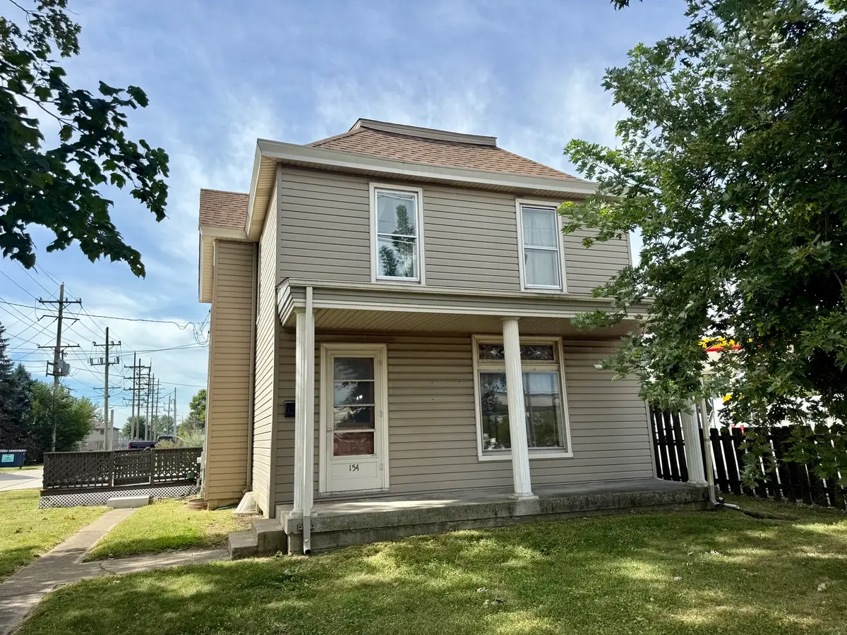 154 E Third Street, Manteno, IL 60950 - #1