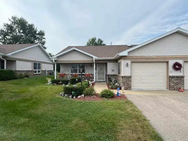 807 Florence Lane #A, Sterling, IL 61081