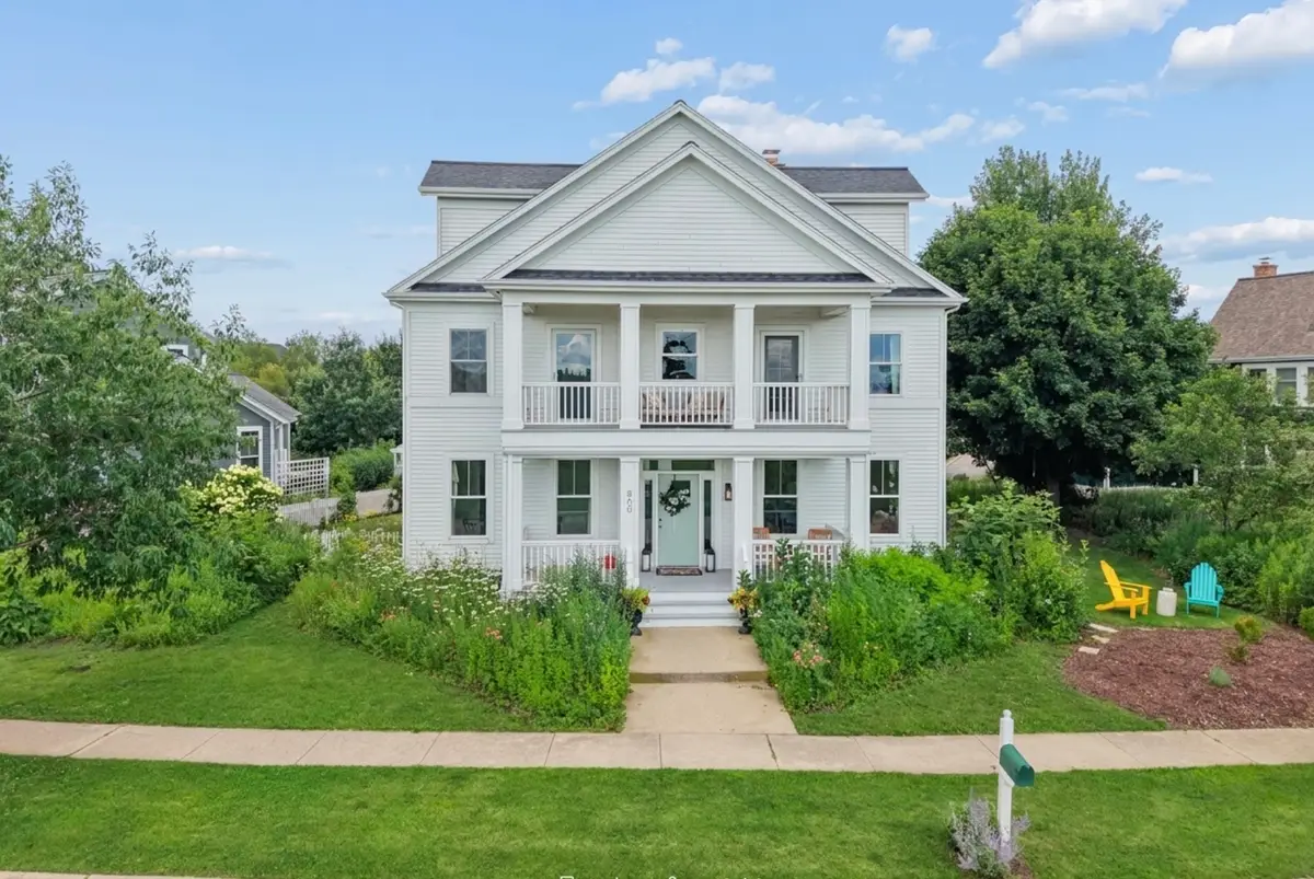 860 Blazing Star Road, Grayslake, IL 60030 - #1