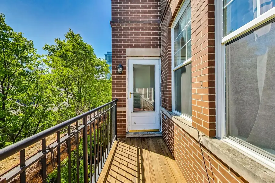 301 W Goethe Street #304C, Chicago, IL 60610 - #3