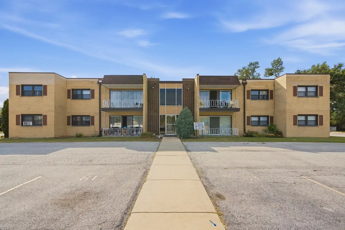 18320 Cherry Creek Drive #8, Homewood, IL 60430 - #1