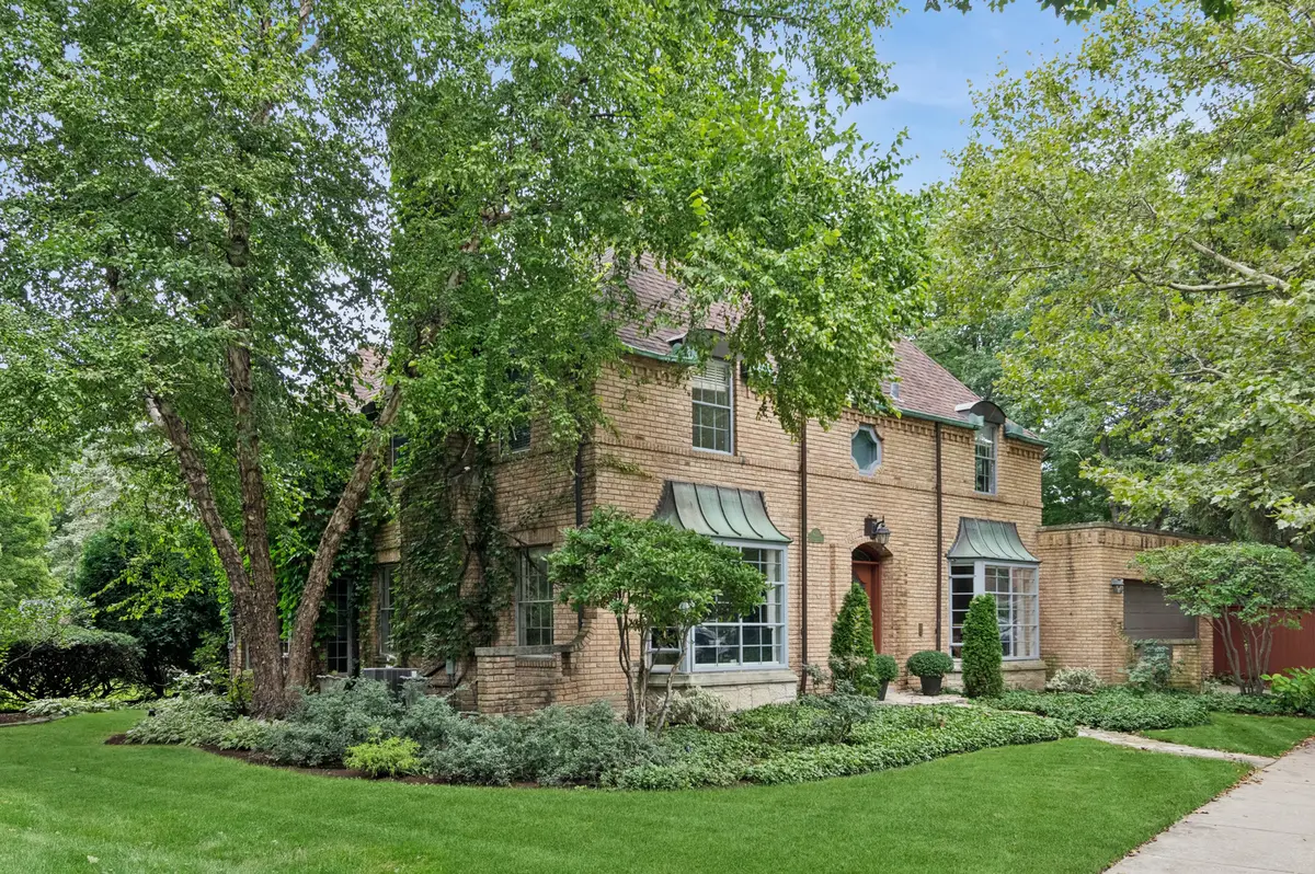 6755 N Jean Avenue, Chicago, IL 60646 - #1