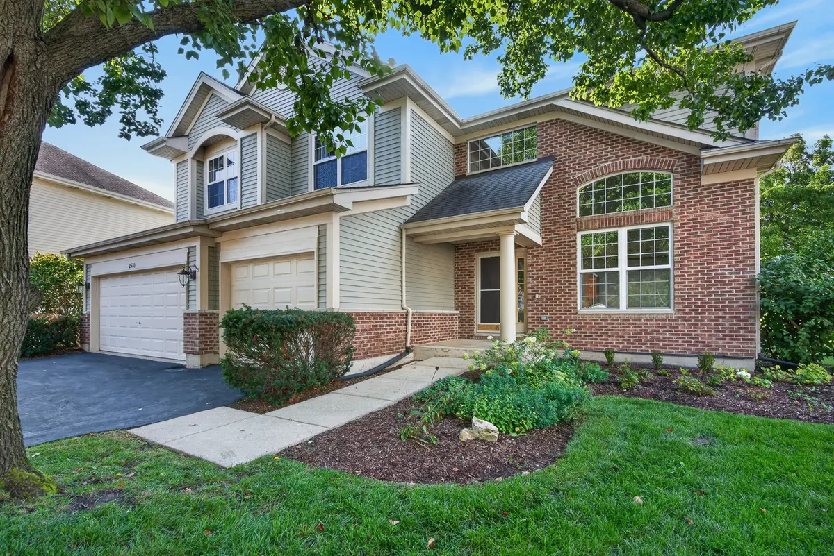 2570 N Jade Avenue, Arlington Heights, IL 60004 - #1