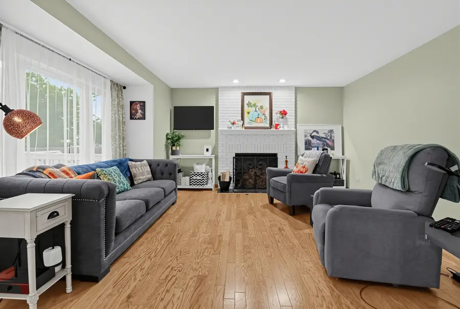 1718 Midday Drive, Zion, IL 60099 - #3