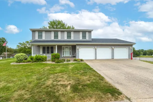 3715 Fairhaven Road, Davenport, IA 52807