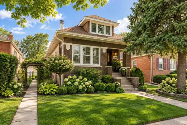 3616 Wisconsin Avenue, Berwyn, IL 60402