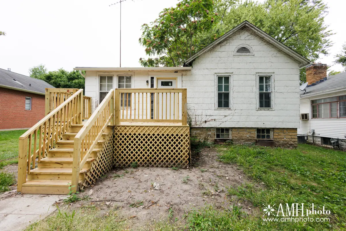 1065 S 4th Avenue, Kankakee, IL 60901 - #1