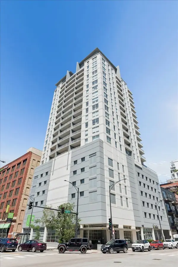 330 W Grand Avenue #1707, Chicago, IL 60654