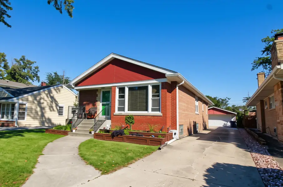 9341 Menard Avenue, Oak Lawn, IL 60453 - #1