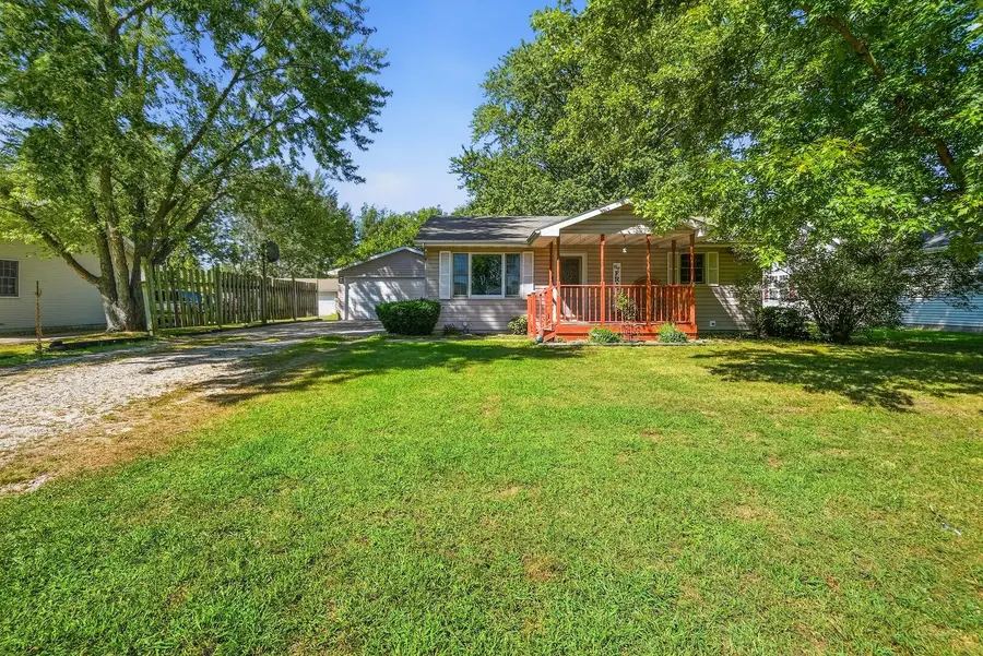 410 N Carey Street, Braceville, IL 60407 - #2