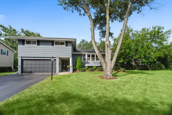 1630 Imperial Drive, Glenview, IL 60026