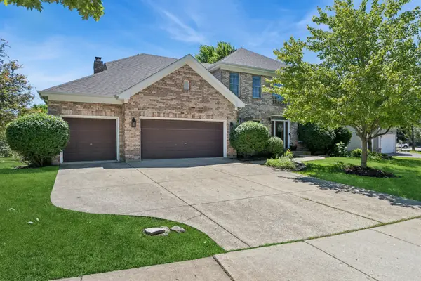 2236 Stowe Circle, Naperville, IL 60564