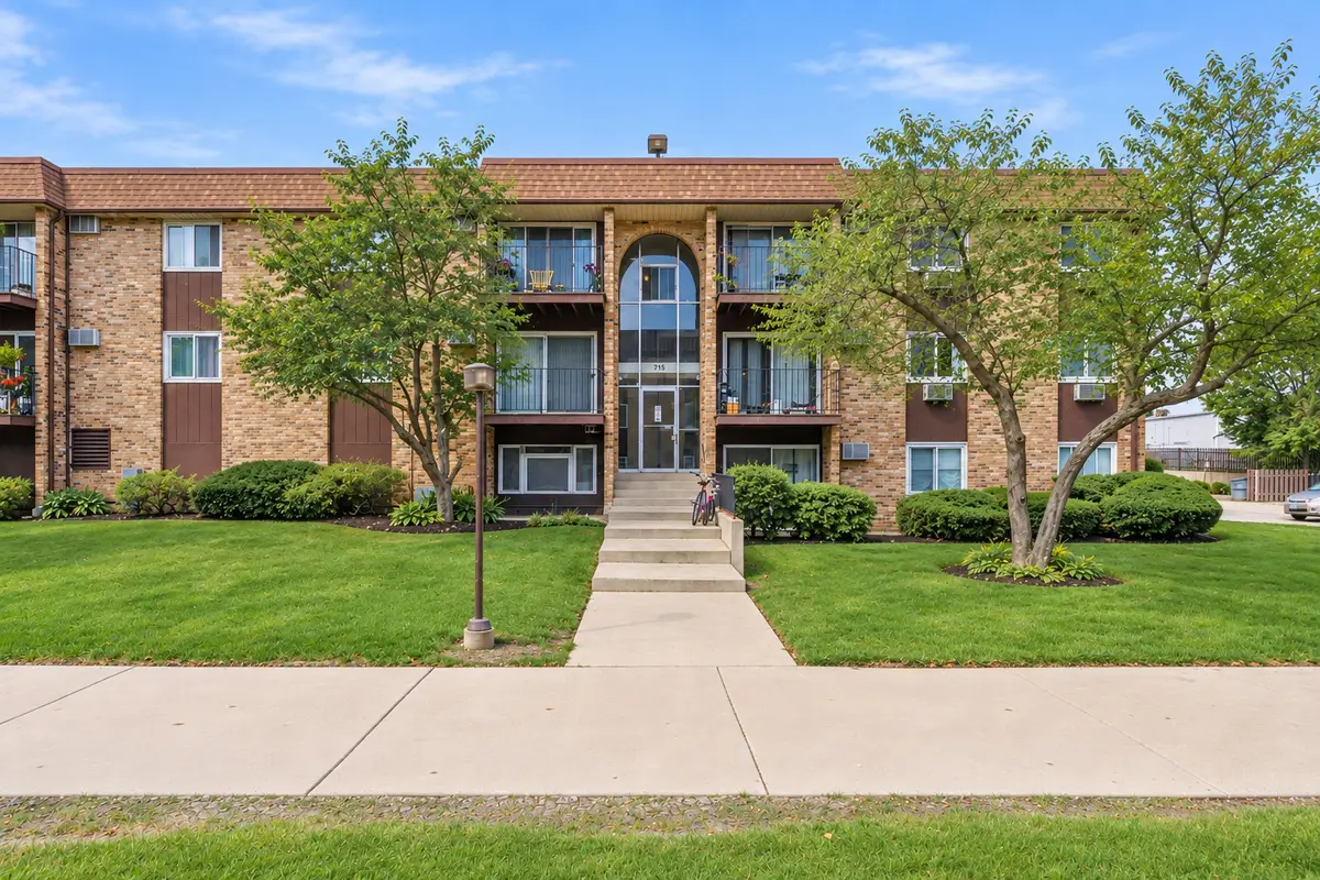 705 Heritage Drive #8-310, Hoffman Estates, IL 60169 - #1