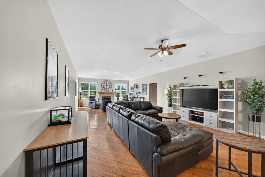 840 Verdi Court, Woodstock, IL 60098 - #3