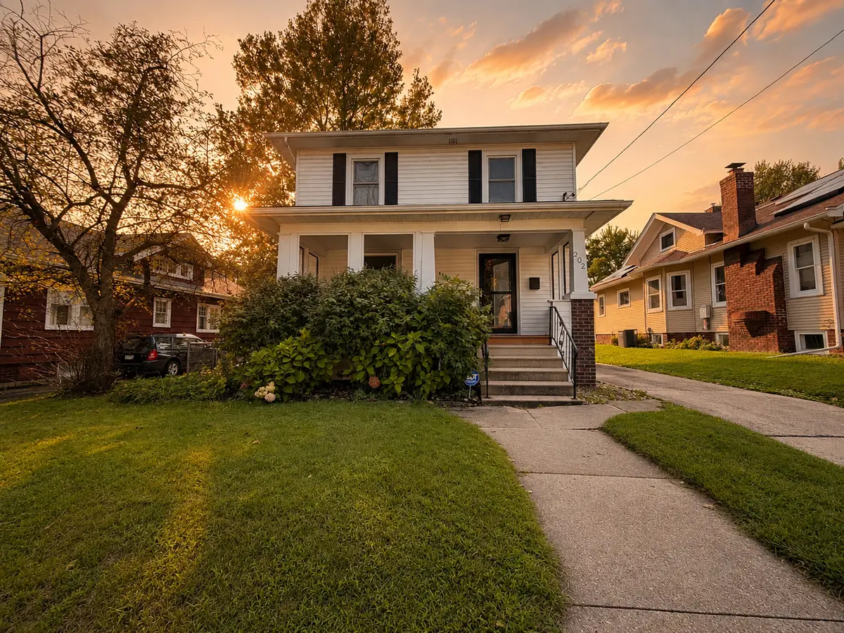 202 Dawson Avenue, Rockford, IL 61107 - #1