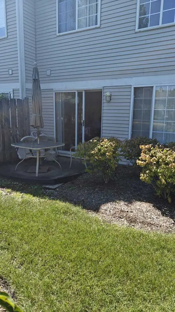 8904 W Heathwood Circle #8904, Niles, IL 60714 - #3
