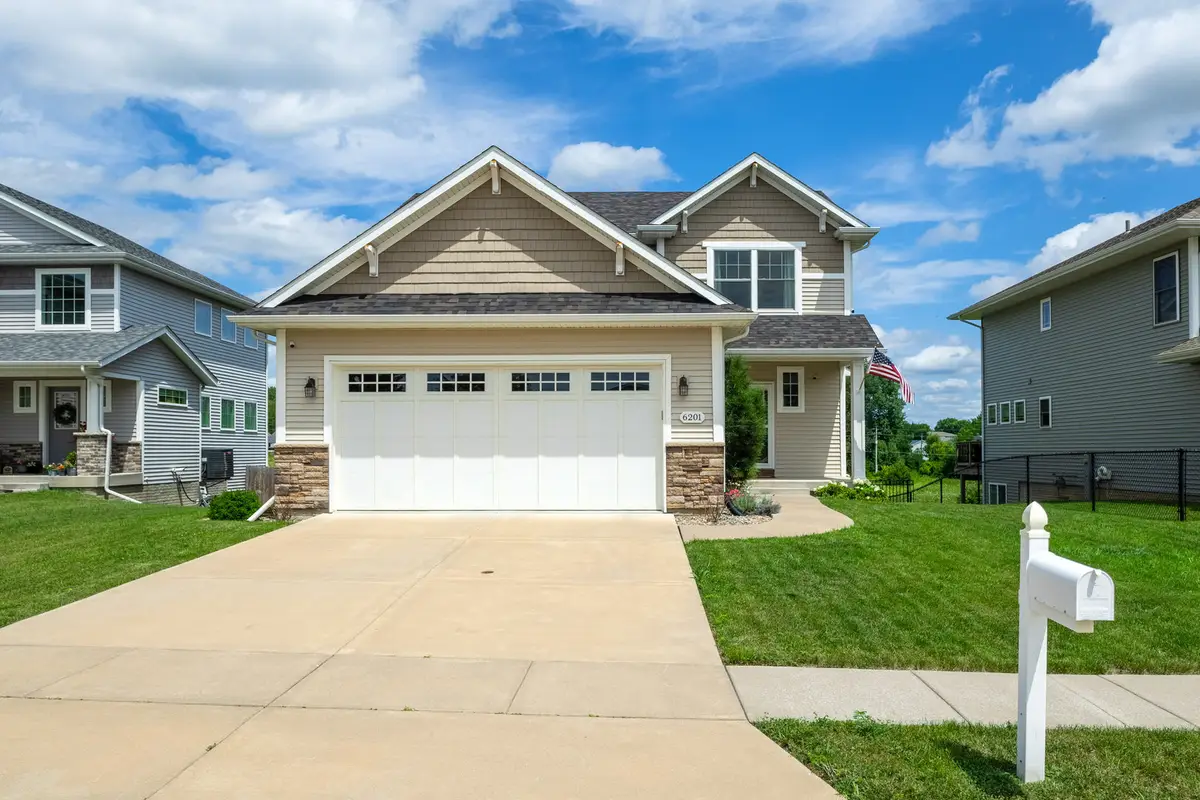 6201 Lillie Avenue, Davenport, IA 52806 - #1