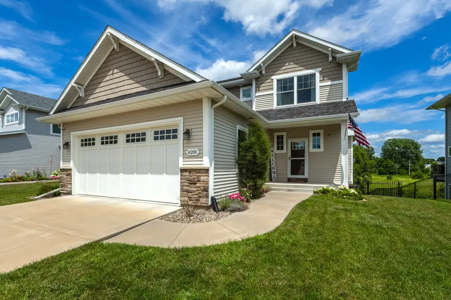 6201 Lillie Avenue, Davenport, IA 52806 - #2